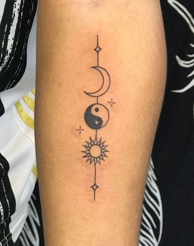 Minimalist Planet & Nature Line Art Temporary Tattoo | Travel & Adventure Symbol